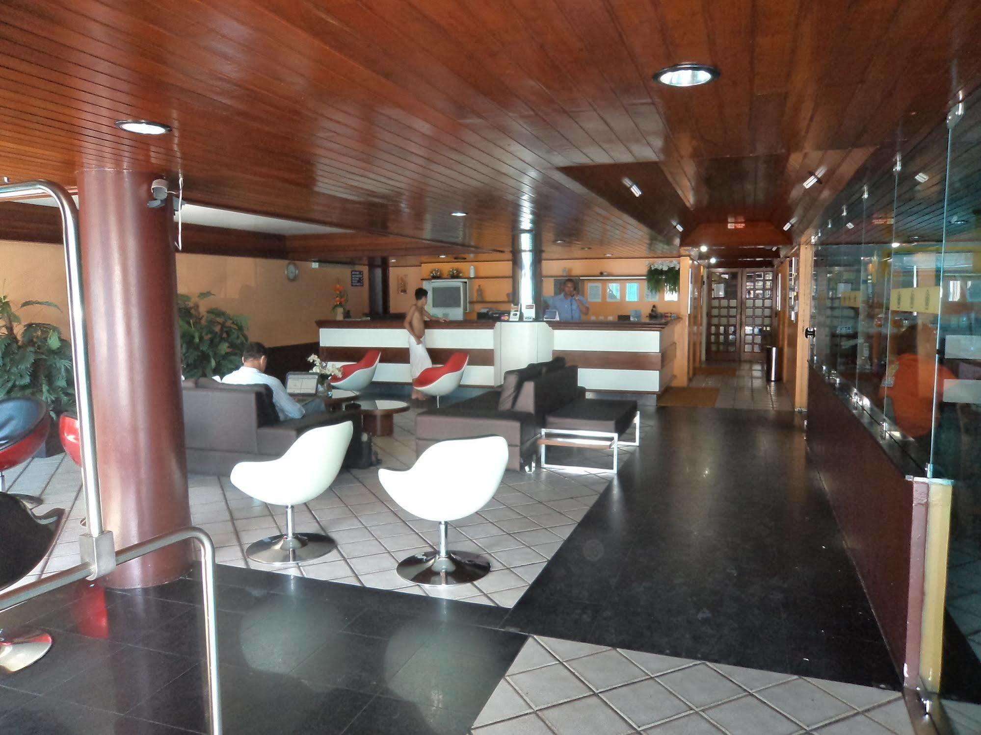 Jr Hotel 3*